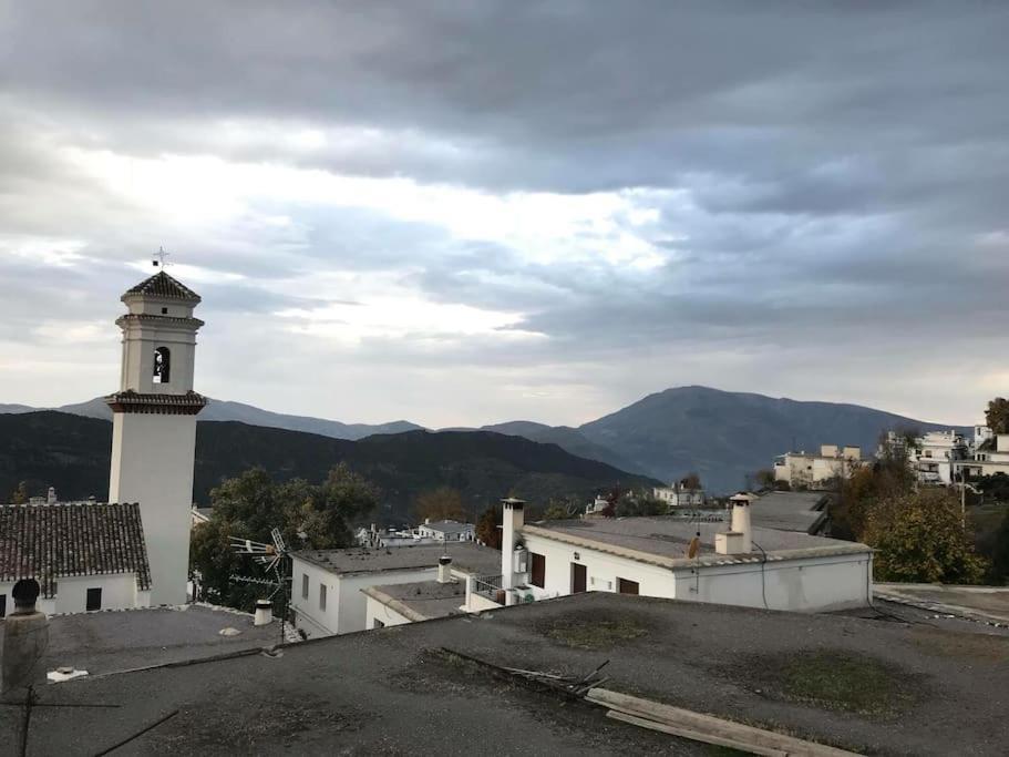 La Casa Rural De Paco Y Ana Pitres المظهر الخارجي الصورة