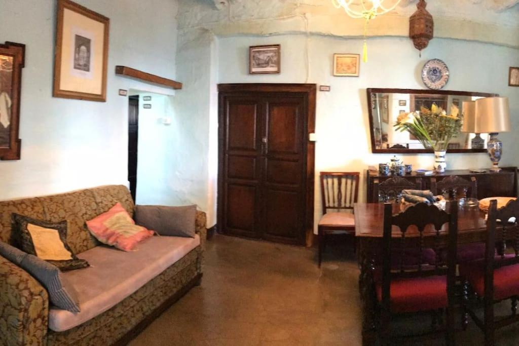 La Casa Rural De Paco Y Ana Pitres المظهر الخارجي الصورة