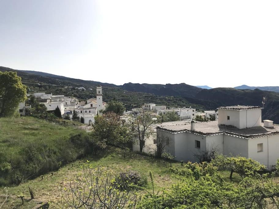 La Casa Rural De Paco Y Ana Pitres المظهر الخارجي الصورة